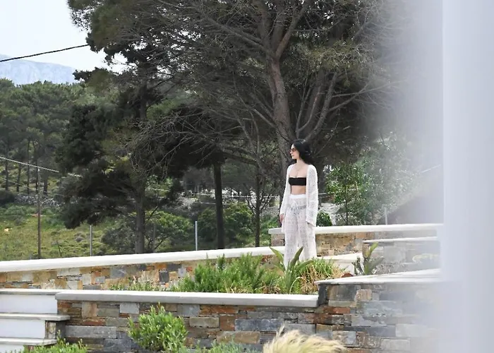 Pefki Luxury Nyaraló Télendosz