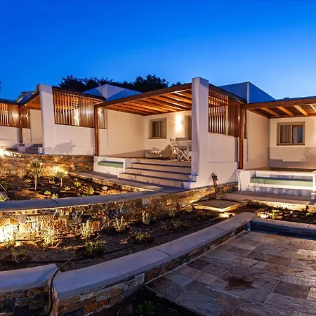 Pefki Luxury